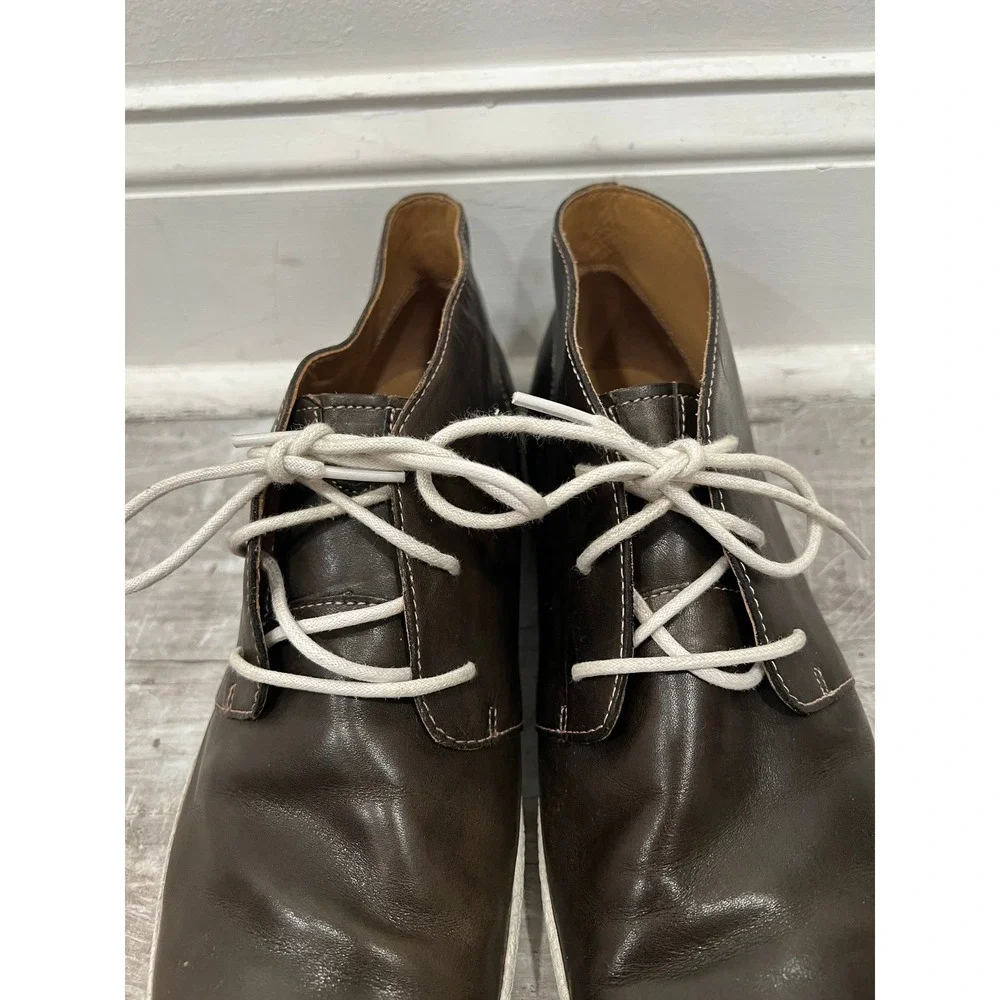 Cole Haan Mens 10M Brown Leather Chukka Boots Mid Top Sneakers Vibram Sole